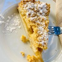 🤩🤩🤩🤩🤩  at Cafe Madrigal in Valencia