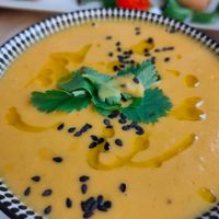 Crema de boniato y leche de coco at Cafe Madrigal in Valencia