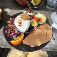 Greek breakfast (vegan)  at Jorden ar bla som en apelsin in Uppsala
