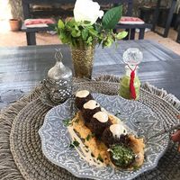 Falafel y hummus at Pasha in Tulum