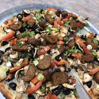 Vegan garlic lovers gluten free crust at Bossman's Pizza in San Jose
