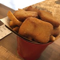 fries and “nuggets" at Burger Su 美式蔬食漢堡 - Beitou in Taipei