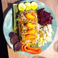 Tempeh po tajsku. at Chwast Prast in Torun