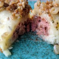 Kartacze z "mięsem" z grochu 👌 #Veganuary at Chwast Prast in Torun