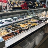 Salad Bar (deli) at Down to Earth - Store and Deli in Honolulu