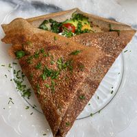Avocado toast - a really cool dish at Maria Limão in Lisbon