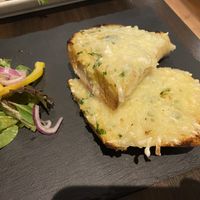 Cheezy garlic bread at La Caverna in Dublin