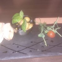 olives at La Caverna in Dublin