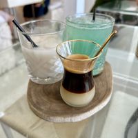 Dulce de leche latte and dreamer juicee  at The Milkman's Daughter in Mermaid Beach