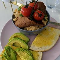 Mac & Cheese with Maple Bacon and a side of Avacado at Naked Bakery in Edinburgh