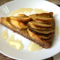 Apple Tart at Mon Resto Sans Gluten in Paris