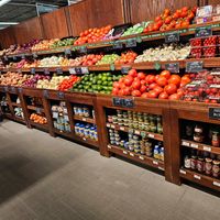  at Heinen's Grocery Store in Chagrin Falls