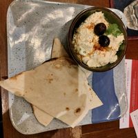 hummus with pita at Kafe in Ubud