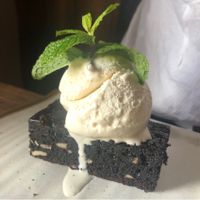  Vegan brownie with cashew icecream at Kafe in Ubud