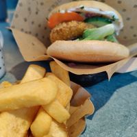 Schnitzel burger and fries at Swing Kitchen - Rosenthalerstraße in Berlin