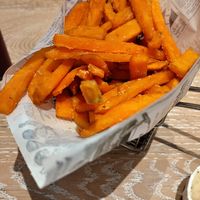Sweet potato fries at Leo's Juice and Burger in Luebeck