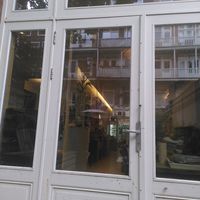 View from outside in at Little Plant Pantry in Amsterdam