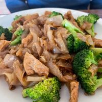 Pad Thai at LA Vegan in Los Angeles