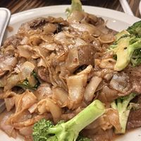 Pad see ew  at LA Vegan in Los Angeles