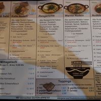 All base dishes are vegan. You can add as extras: tofu (1.5€) and "vegan meat" (4.5€). There is a discount during lunch time. at An Khang Quan in Dusseldorf