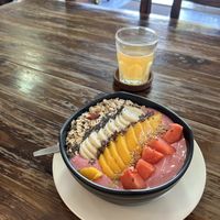 Smoothiebowl + kombucha😄 at Ganita Cafe in Pai