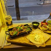 Fajitas at Gallo Santo in Barcelona