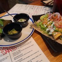Starters with nice dips and 3 kinds of spicy options as well at Gallo Santo in Barcelona