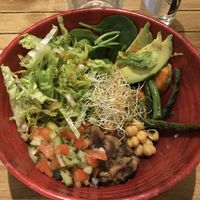 Quinoa bowl at Gallo Santo in Barcelona