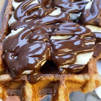 Highly recommend stopping by! The waffles are gluten free and with the batter is made with very minimal sugar!  #Veganuary at VeganWaf in Brussels