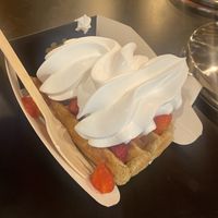 Strawberries and cream   at VeganWaf in Brussels