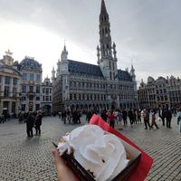 Vegan waffle with caramel and cream at VeganWaf in Brussels