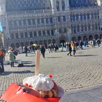 Really nice and dealicious waffel, I added 'whipped cream' and strawberry as toppings at VeganWaf in Brussels