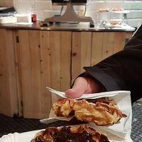 vegan waffles (with chococate topping and one without) at VeganWaf in Brussels