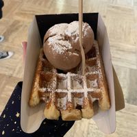 Hazelnut chocolate ice cream  at VeganWaf in Brussels