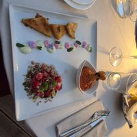 Tris di antipasti farifrittata muhammara panzanella e mayo veg at Lorens in Massa