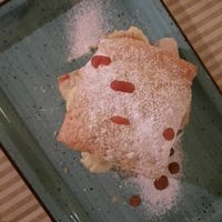 Millefoglie alla crema di avena con fichi at Lorens in Massa