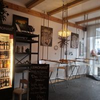 Laden von innen at Zum glücklichen Bergschweinchen in Kassel