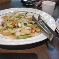 Noodles, vegetables & tofu at Qǐ Ruò Yǎ in Taichung
