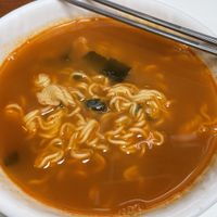 Ramen at Maru JaYeonSik Kimbap in Seoul