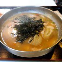 rice cake and dumpling soup at Maru JaYeonSik Kimbap in Seoul