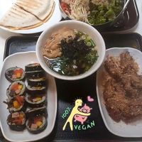 Kimchi quesadilla + vegan chicken + vegan-ham gimbab + udon soup at Maru JaYeonSik Kimbap in Seoul