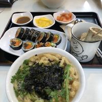 Udon, Soy Ham Kimbap, Ramen, fish cake and free side dishes   at Maru JaYeonSik Kimbap in Seoul