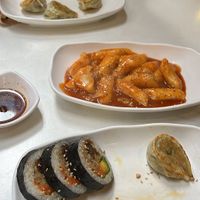 Mandu, Tteokbokki, KimBap  at Maru JaYeonSik Kimbap in Seoul