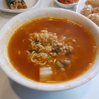 Ramen at Maru JaYeonSik Kimbap in Seoul