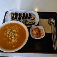 Ramen and tofu sushi - only 6,000 KRW! at Maru JaYeonSik Kimbap in Seoul