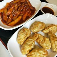 Tteokbokki & the dumplings at Maru JaYeonSik Kimbap in Seoul