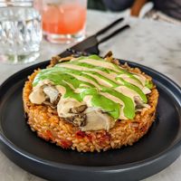  at Comune in Columbus