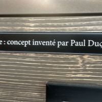 There are hilarious writings everywhere: "The ç character was invented by Paul Duçon" (ducon means "dumbf*ck") at Bagelstein in Geneva