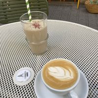 ☕️  at Hammock Juice Station in Barcelona