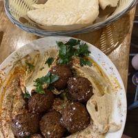 Forgot to take the pic before I dug in, soz 🙈  at Za'atar in Bellingen